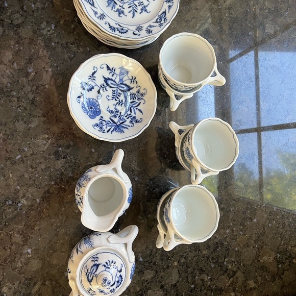 Blue Danube coffee set - Picture 2 of 10
